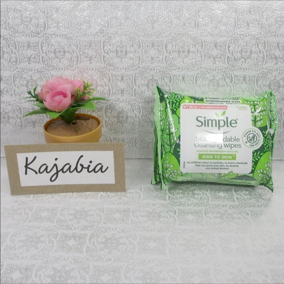 SIMPLE Sensitive Biodegradable Cleansing Wipes 2 Pack - Picture 1 of 10